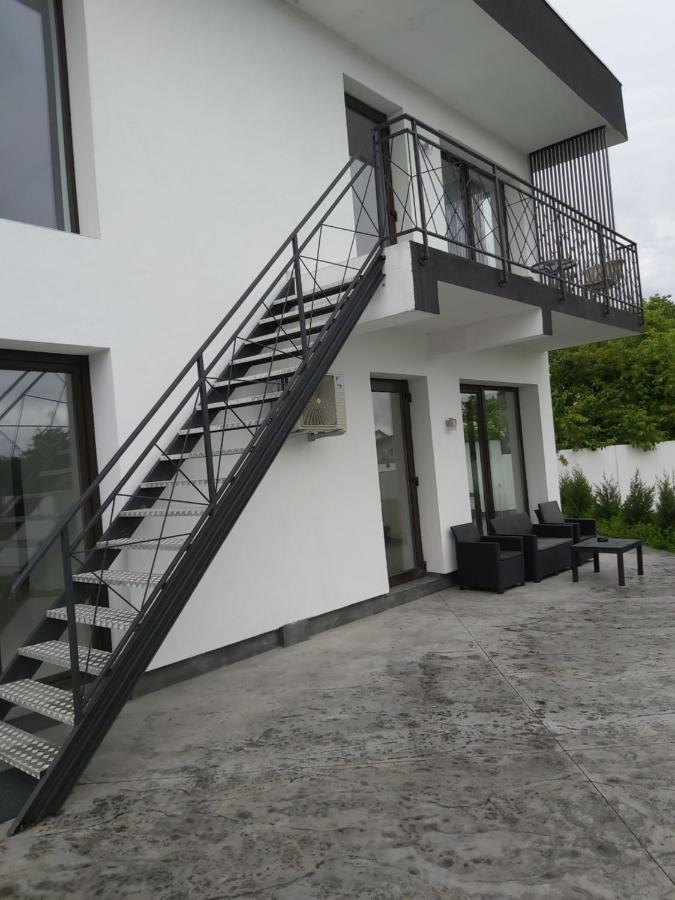 Accent House Apartamento Deva Exterior foto