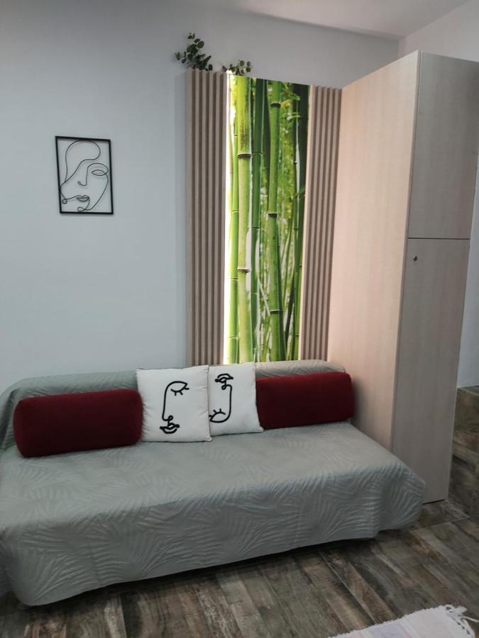 Accent House Apartamento Deva Exterior foto