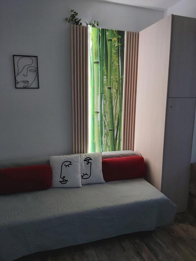 Accent House Apartamento Deva Exterior foto